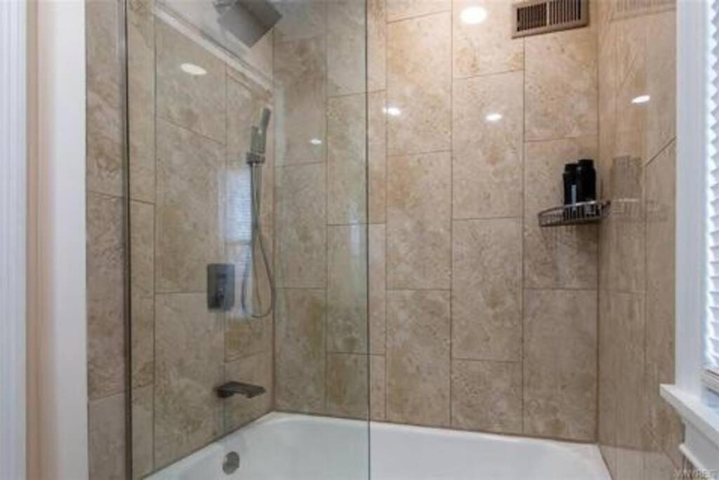 Home Away From Home On Lasalle - 3 Bd 2 Bth Slps 6 Niagara Falls Exterior photo